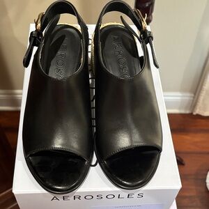 AEROSOLES Black Peep-Toe Slingback Sandals